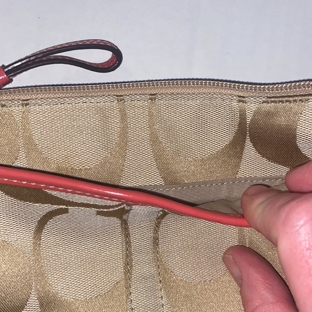 Tan and burnt orange Coach crossbody bag. - Picture 7 of 12